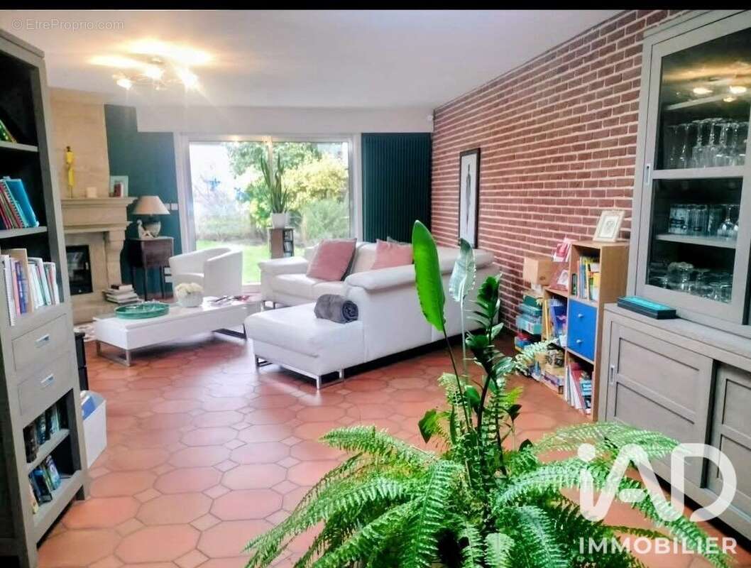 Maison 230 m² à Escautpont  - photo 9