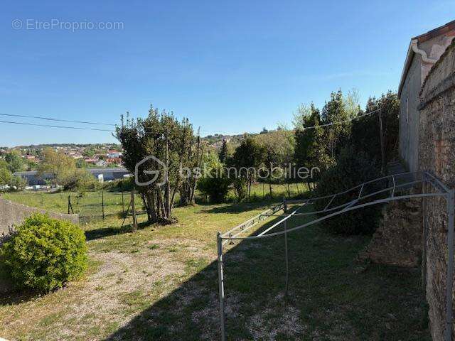 Appartement à SAINT-CHRISTOL-LES-ALES