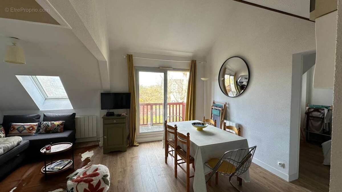 Appartement à TOURGEVILLE