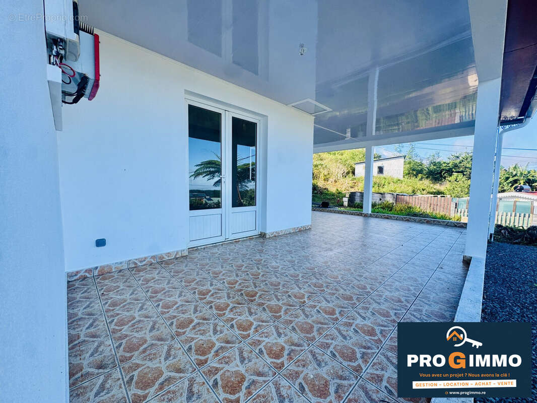 Maison 120 m² à Saint-Joseph  - photo 9