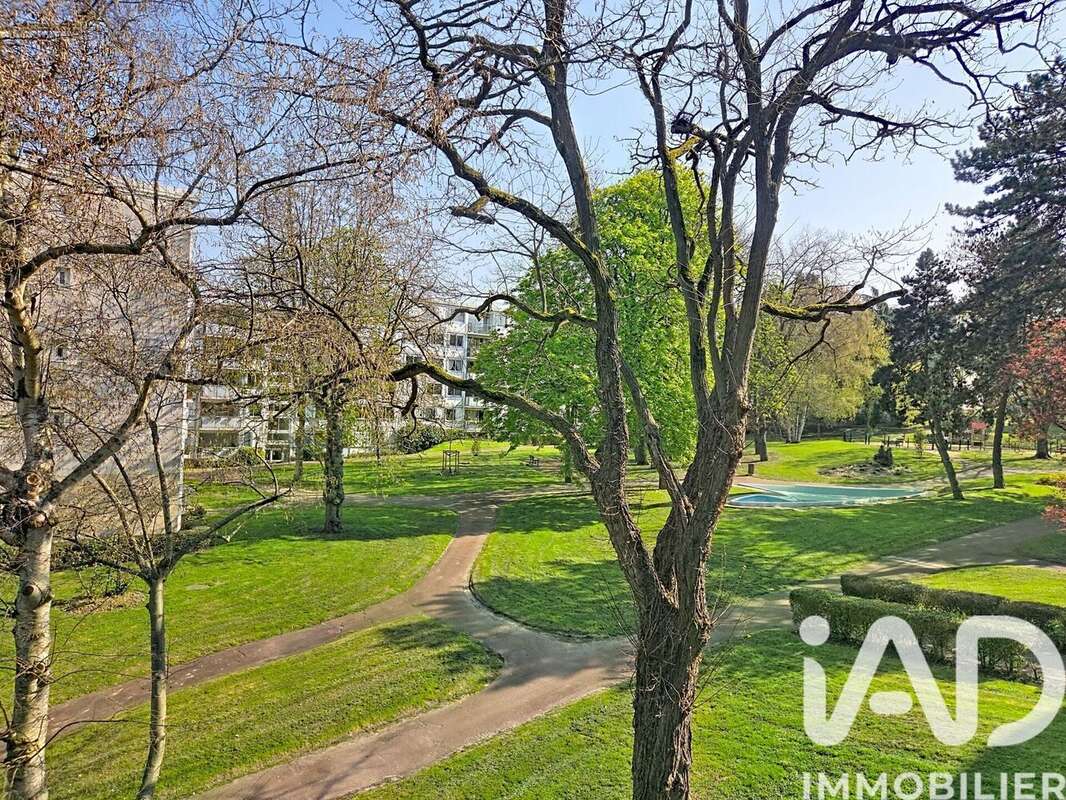 Photo 9 - Appartement à MARLY-LE-ROI