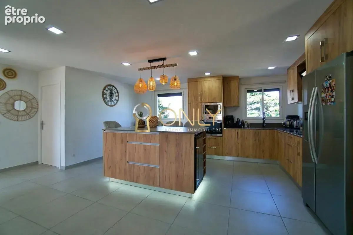 Savigneux - maison - 3 chambres - photo 8