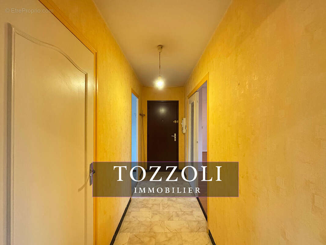 Appartement à BOURGOIN-JALLIEU