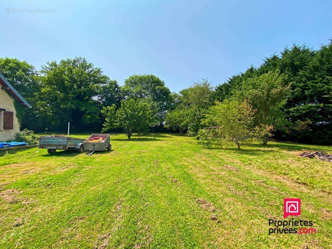 Maison à PRECY-SOUS-THIL