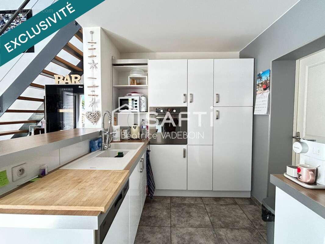 Maison 175 m² à Saint-Marcel-Les-Sauzet  - photo 6
