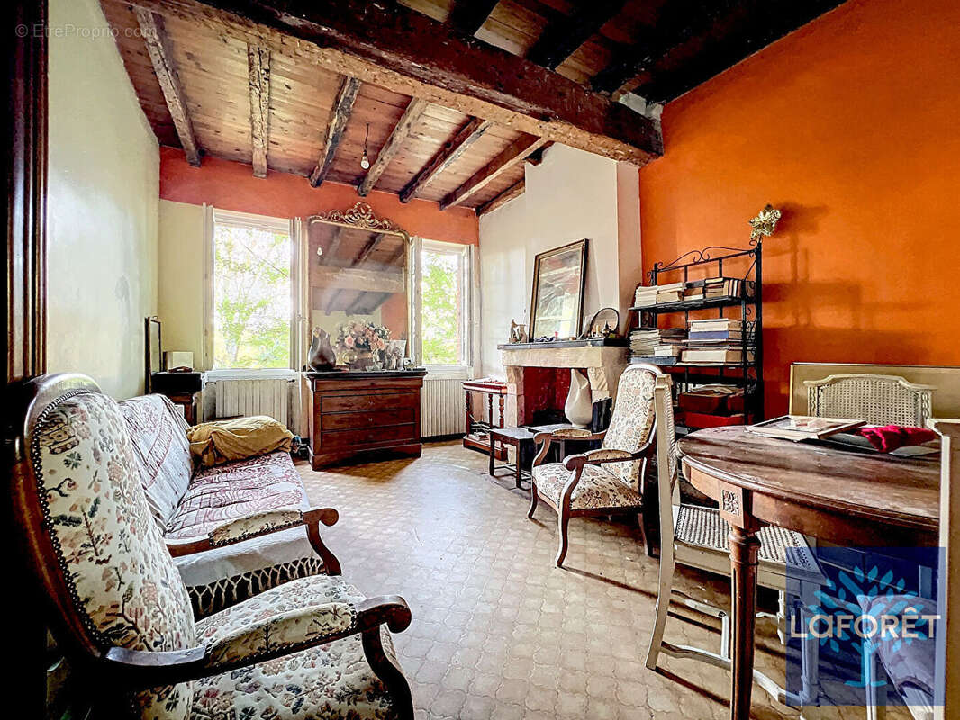 Maison à SAINT-ORENS-DE-GAMEVILLE