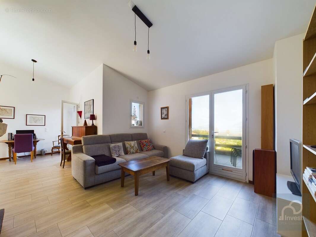 Maison à BASTELICACCIA