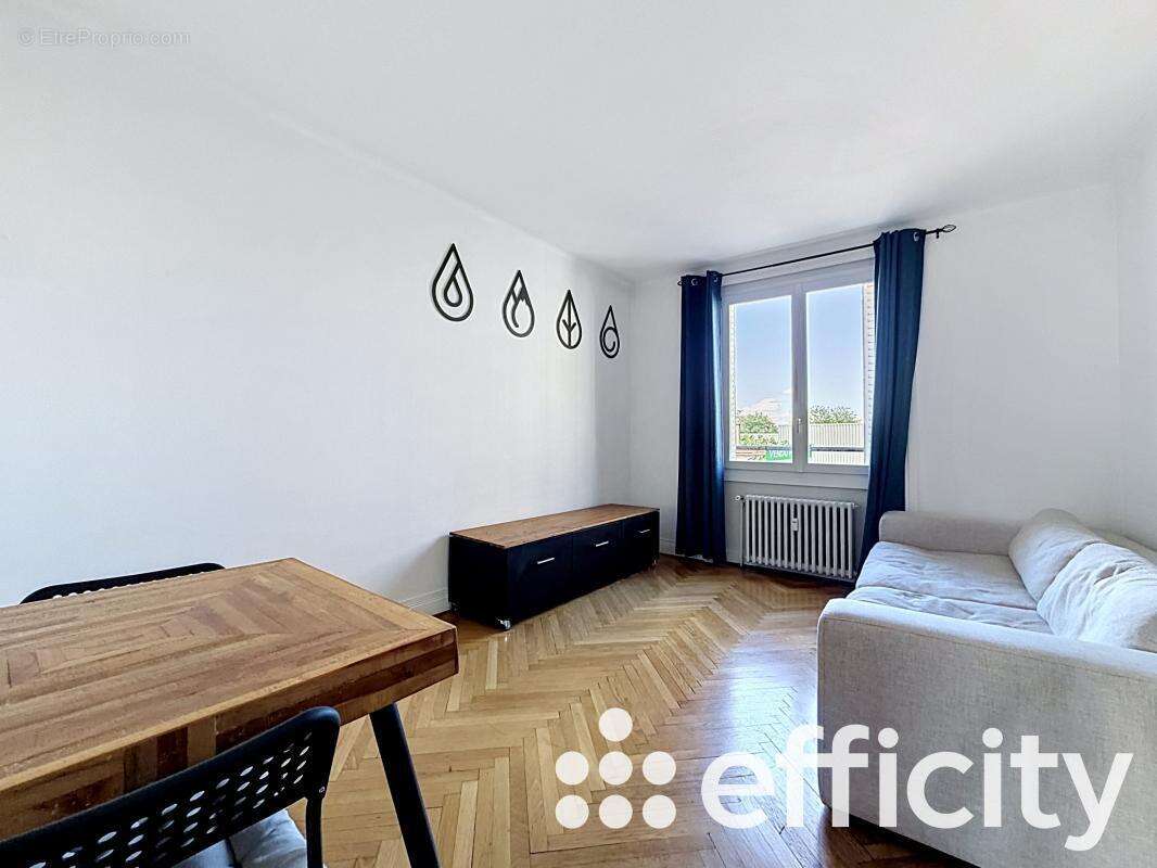 Appartement à LYON-9E