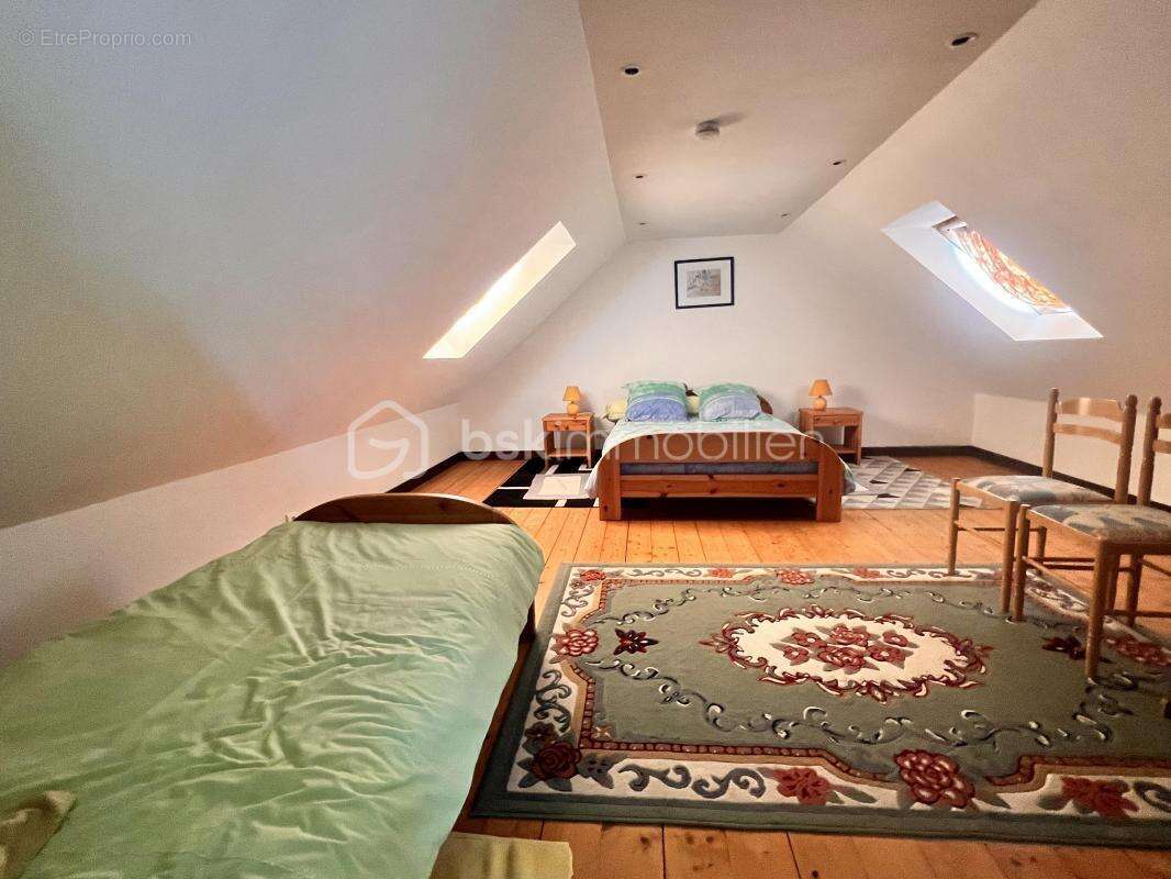 Maison à SAINT-COULITZ