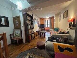 Maison à ANTRAIGUES-SUR-VOLANE