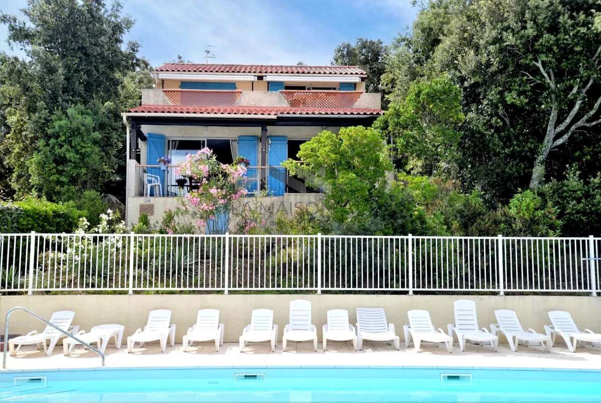 Maison à PORTO-VECCHIO