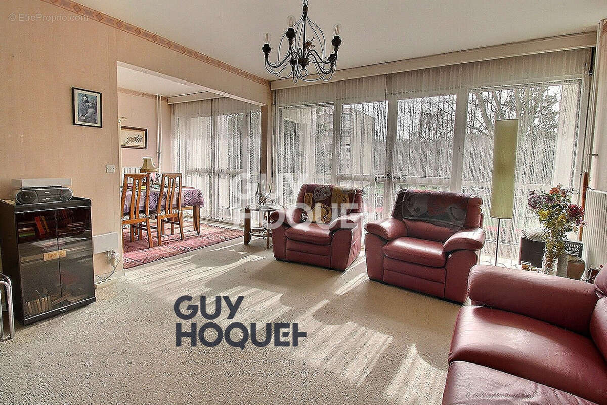 Appartement à LIMEIL-BREVANNES