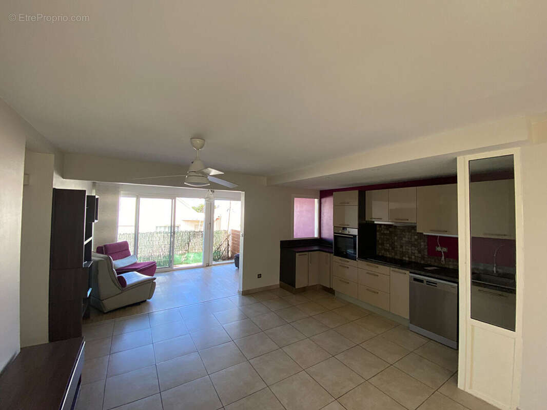 Appartement 71 m² à Saint-Leu  - photo 4