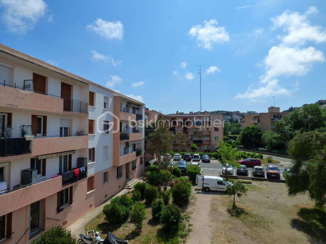 3 pièces traversant avec balcon – Résidence sécurisée , quartier dynamique - photo 13