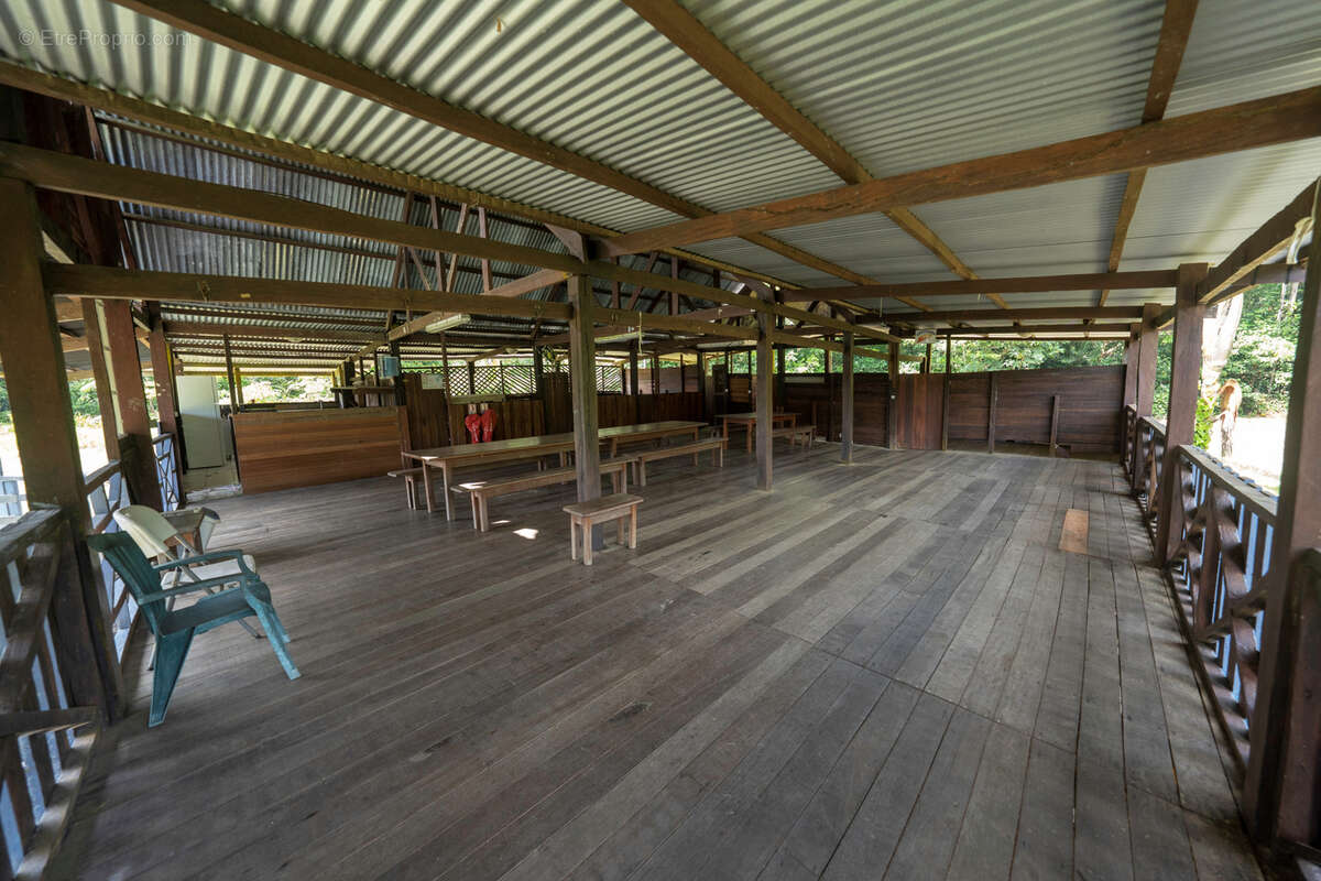 Maison à MONTSINERY-TONNEGRANDE