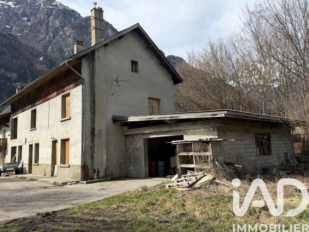 Photo 1 - Maison à LE BOURG-D'OISANS