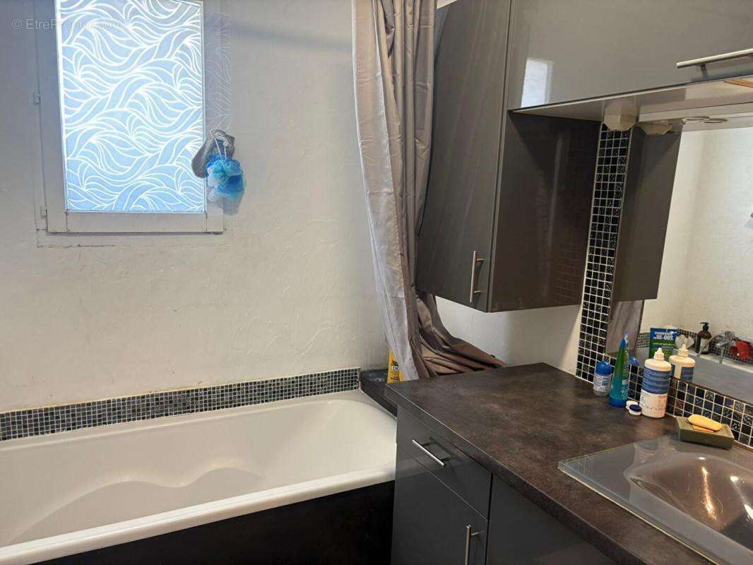 Appartement à PLAN-DE-CUQUES