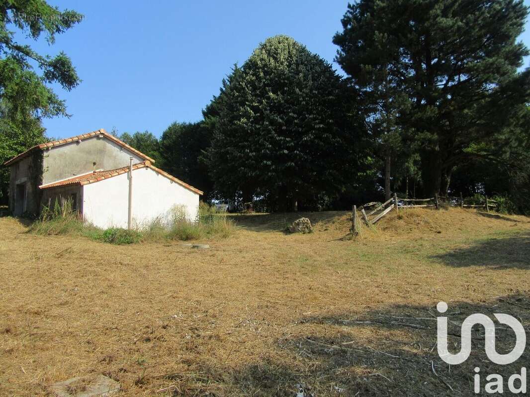 Photo 5 - Maison à MONCOUTANT