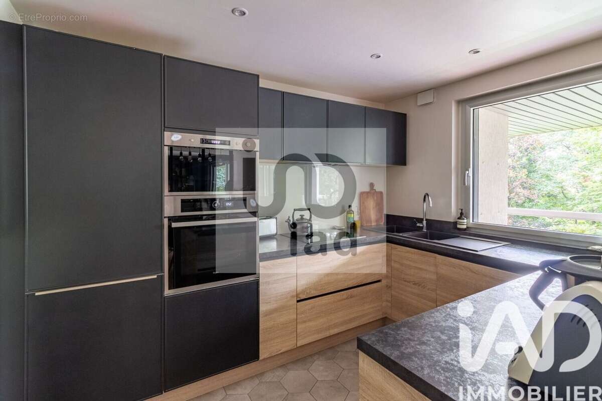 Photo 7 - Appartement à LE PECQ