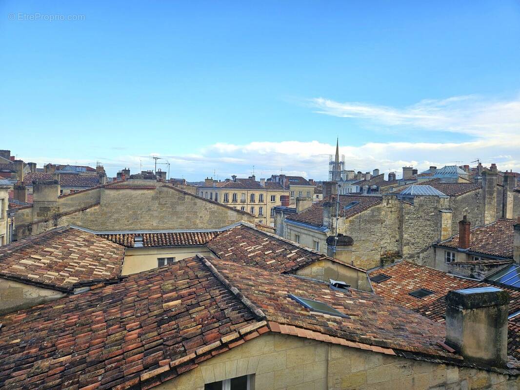 Appartement à BORDEAUX