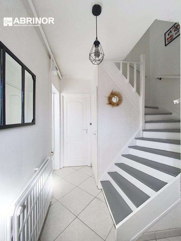 Maison à FACHES-THUMESNIL