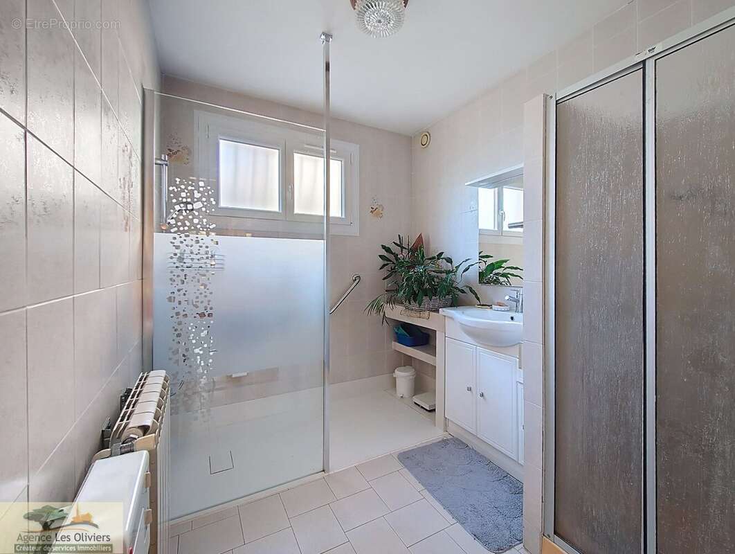 Maison à SAINT-GEORGES-D'ORQUES