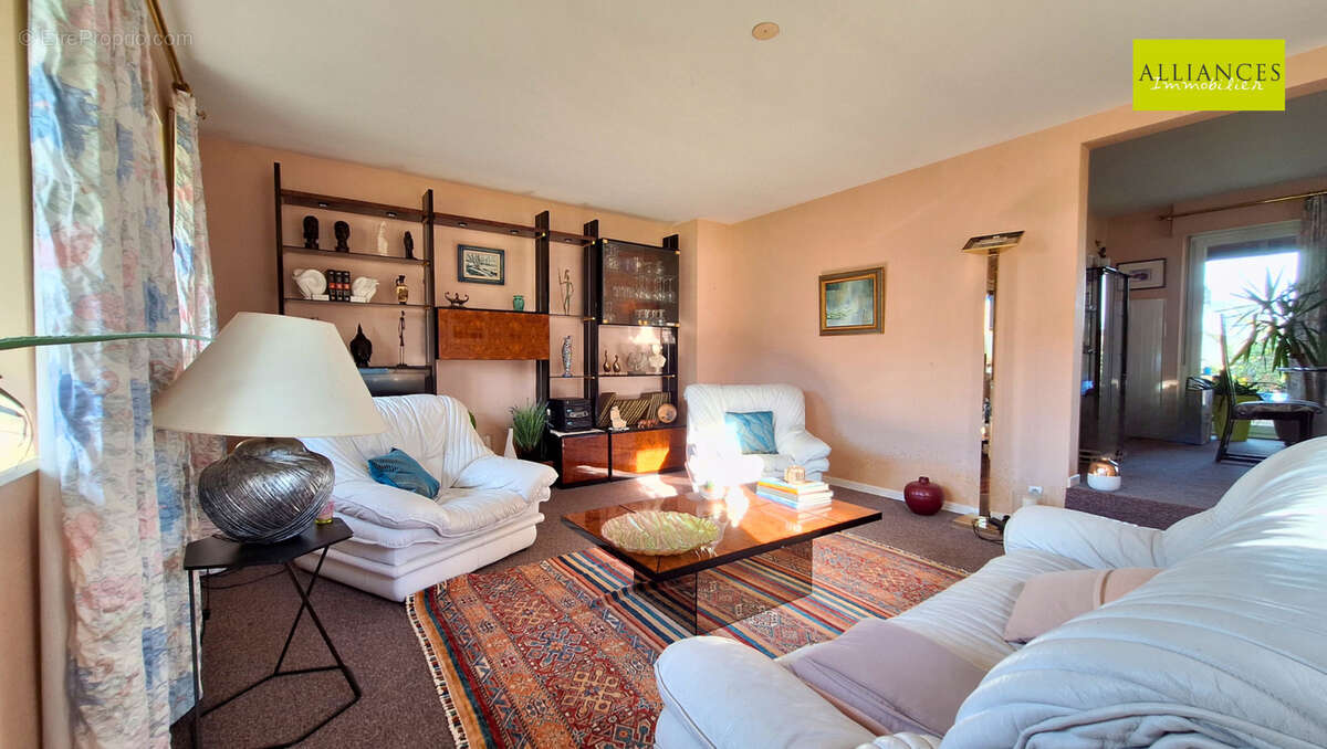 Maison à DANNEMARIE