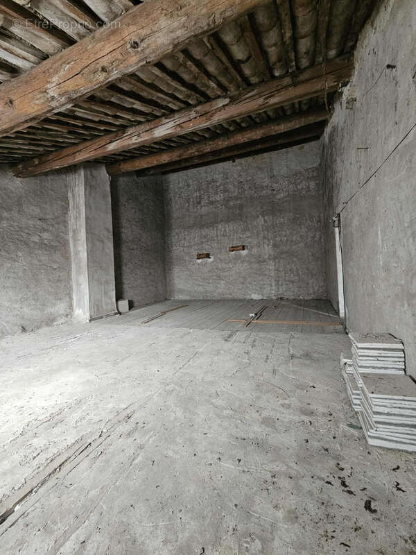 Maison à VENTENAC-EN-MINERVOIS