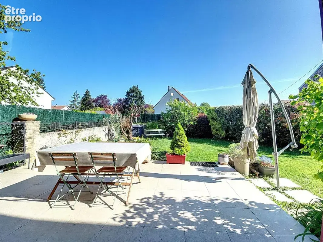 Maison en pierre du XIXᵉ siècle à Perrigny-lès-Dijon - photo 16