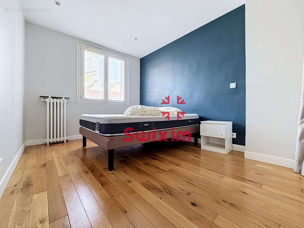 Appartement à PARIS-20E