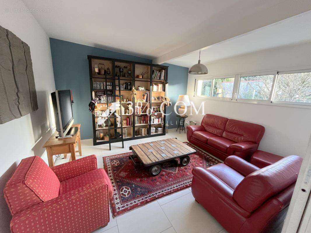 Maison à BOUGUENAIS