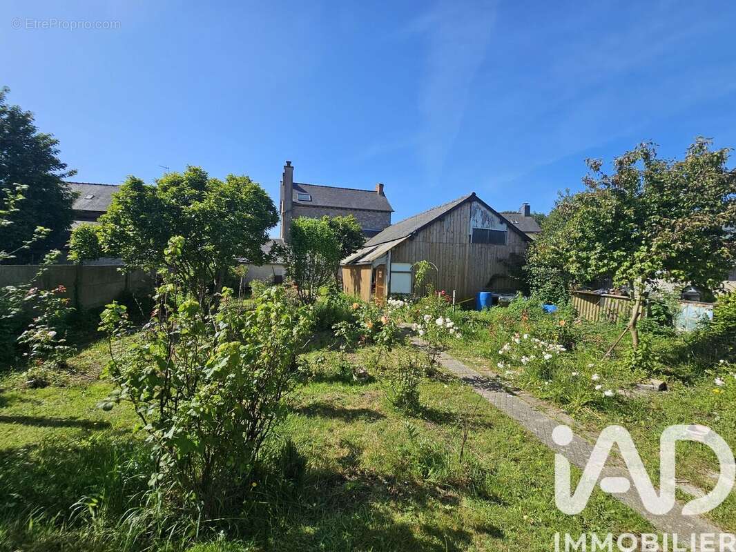 Photo 5 - Maison à SAINT-MEEN-LE-GRAND
