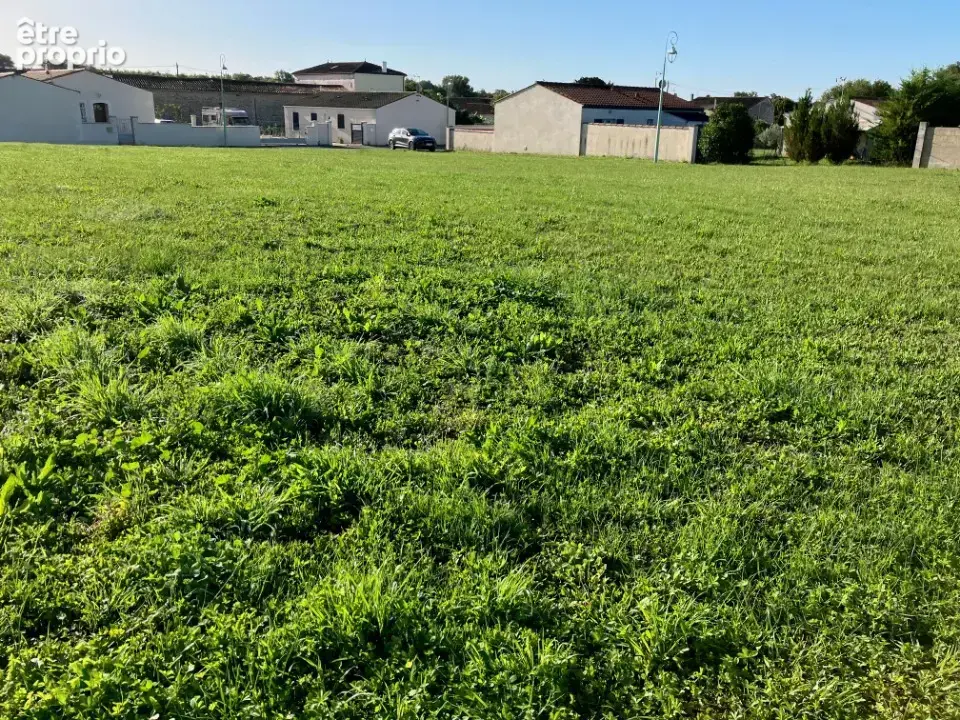 Terrain 500 m² à Bagnizeau  - photo 2