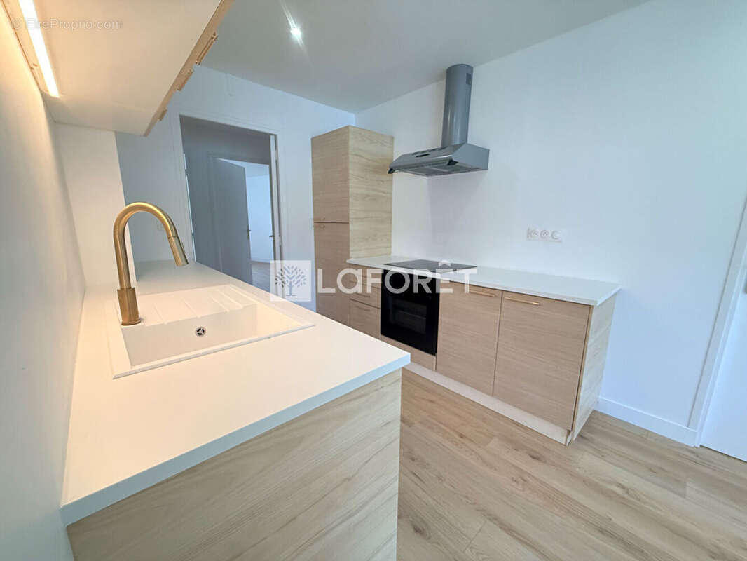 Appartement Meulan En Yvelines 4 pièce(s) 78.22 m2 - photo 7
