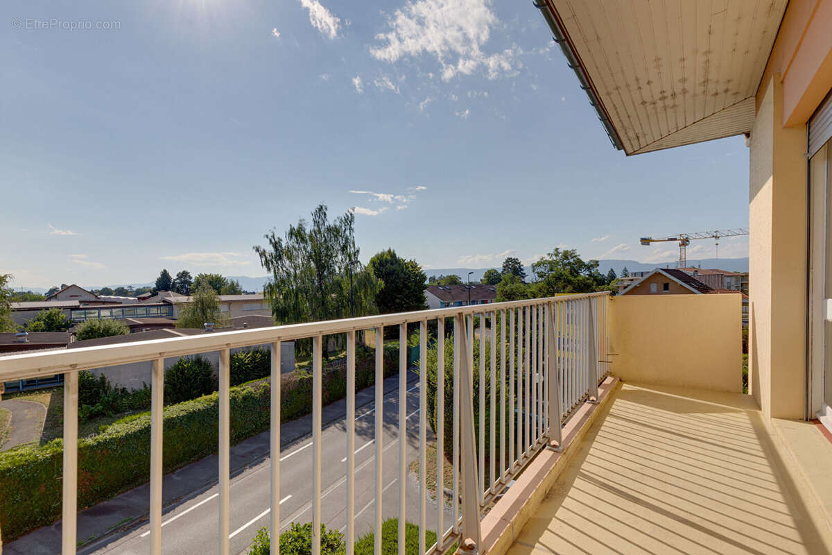 Appartement Douvaine 2 pièces 50.01 m² - photo 2