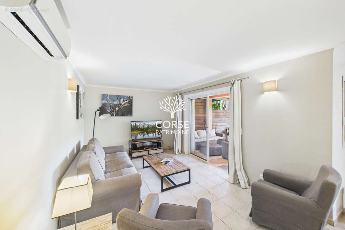 Appartement à PORTO-VECCHIO