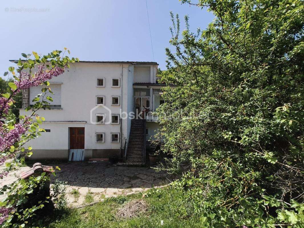 Grande maison avec appartement - photo 20