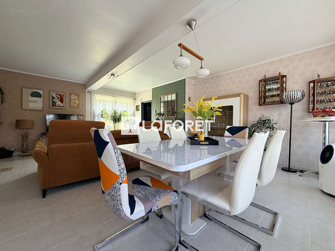 Maison de plain pied avec piscine - photo 5