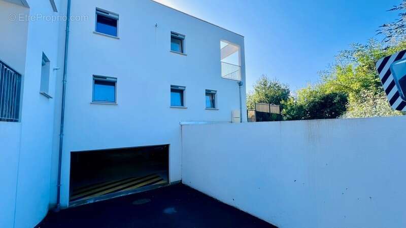 QUIMPER, quartier Kerfeunteun : Appartement meublé à vendre, 2 pièces de 50 m² habitable - Terrasse - Parking souterrain privati - photo 14
