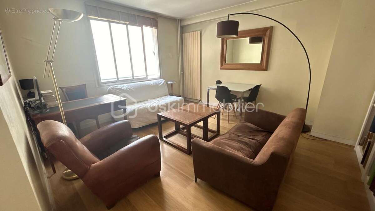 Appartement à MONTROUGE