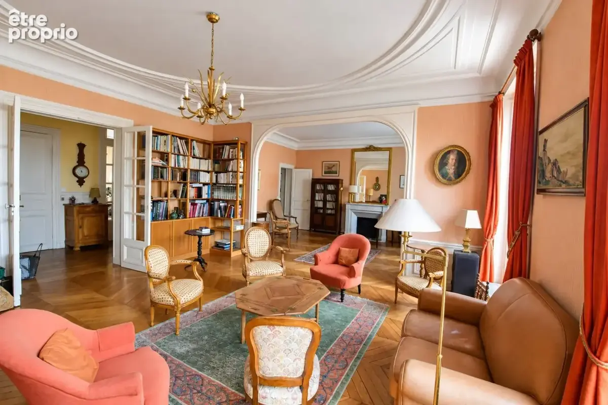Appartement à vendre 6 pièces VERSAILLES (78) à quelques pas du Château - photo 2