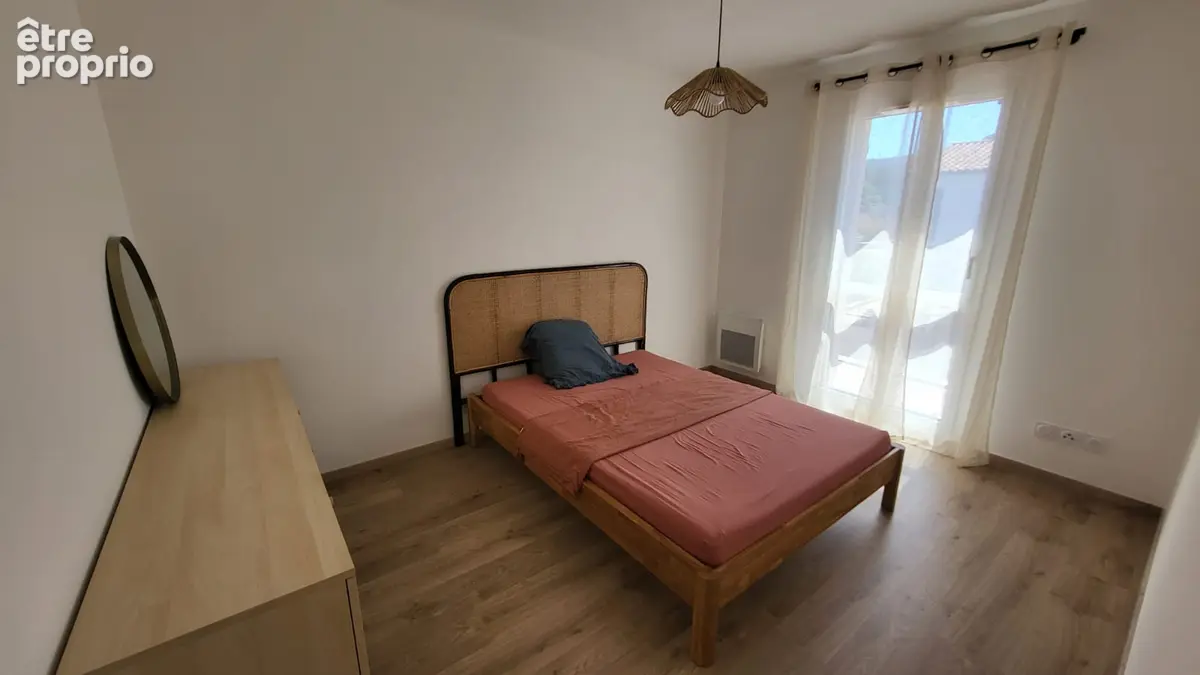 La Ciotat : Villa T4 neuve (2022)  + Jardin, Garage & Vue Mer - photo 4