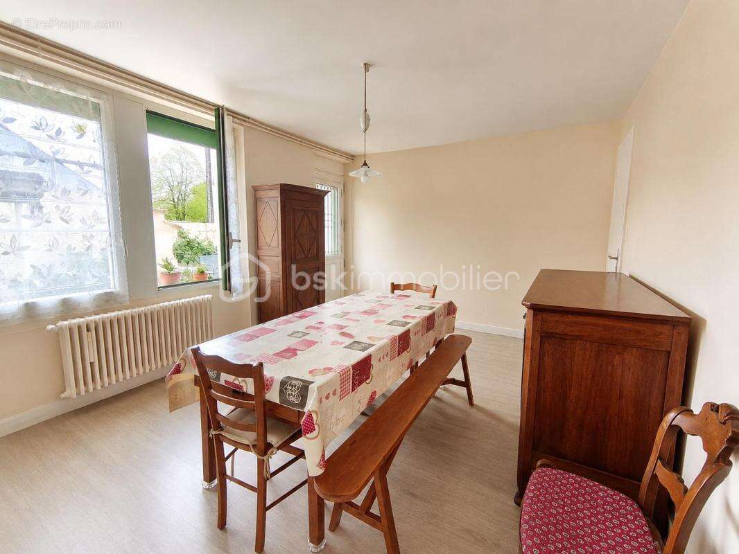 Maison en pierre 150m², 4 chambres, Jardin, 2 logements possibles - photo 7