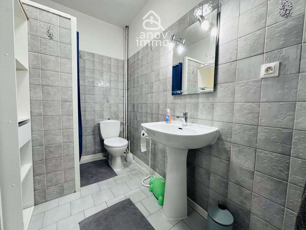 Appartement à CHATEAUNEUF-SUR-CHARENTE