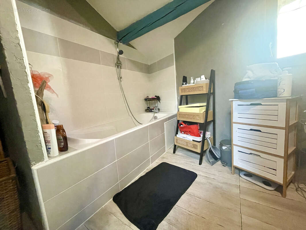 Maison à SAINT-FELIX-DE-LODEZ