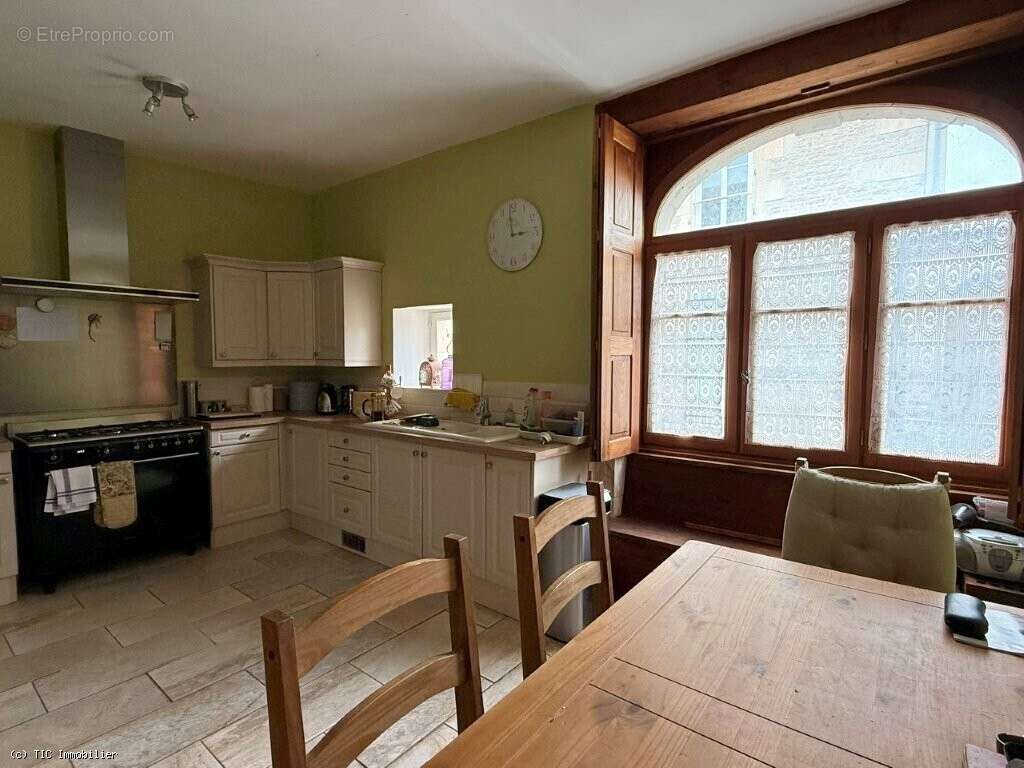 Vaste Maison de Village Avec Piscine Chauffée - photo 11
