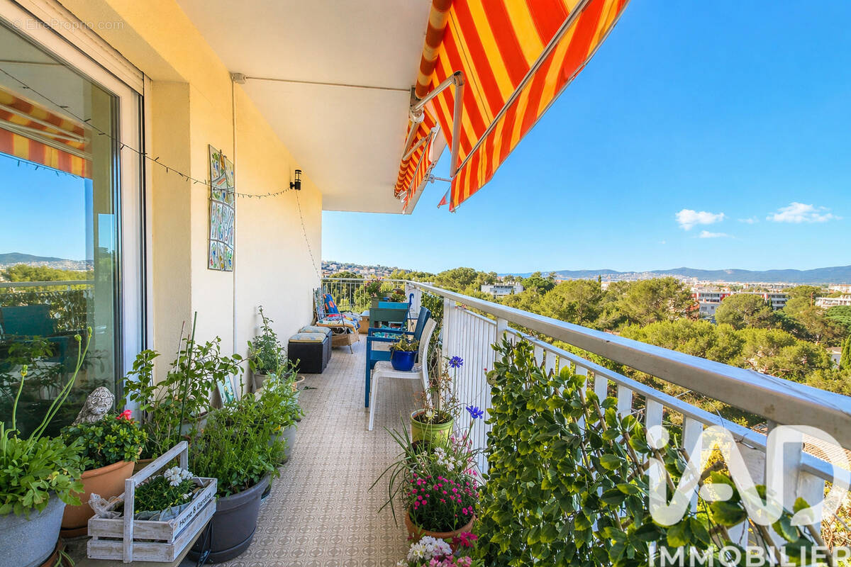 Photo 1 - Appartement à SAINT-RAPHAEL