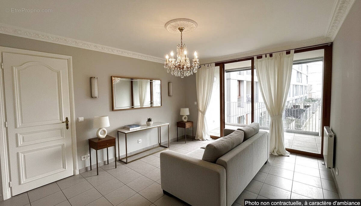 Appartement à BEAUZELLE