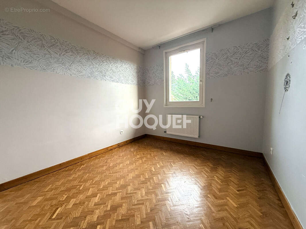 Appartement à MORNANT