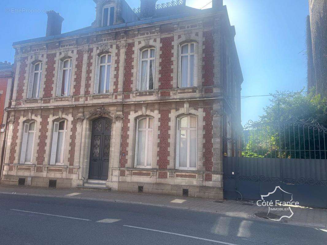 Maison à LE CATEAU-CAMBRESIS